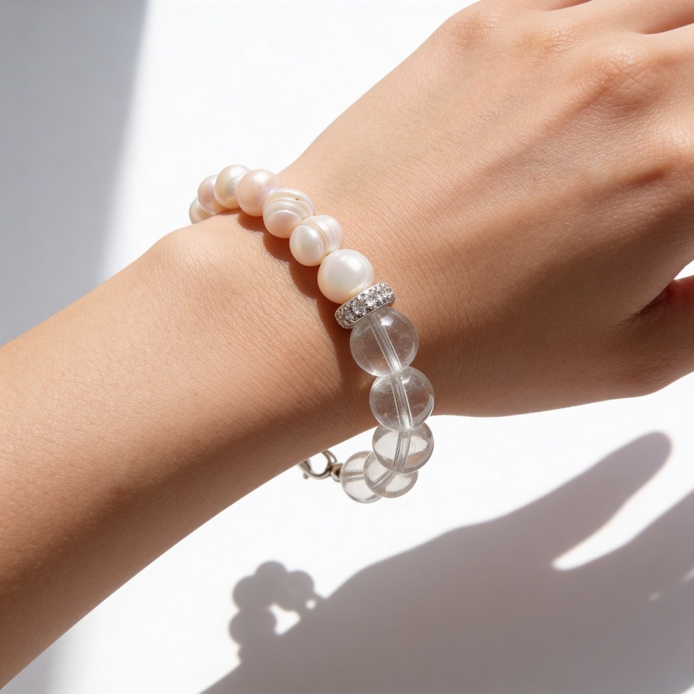 *NWT* Freshwater Pearl and Clear Crystal Bead Bracelet